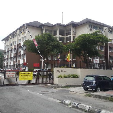 My Place Apartment Subang Jaya Luaran gambar
