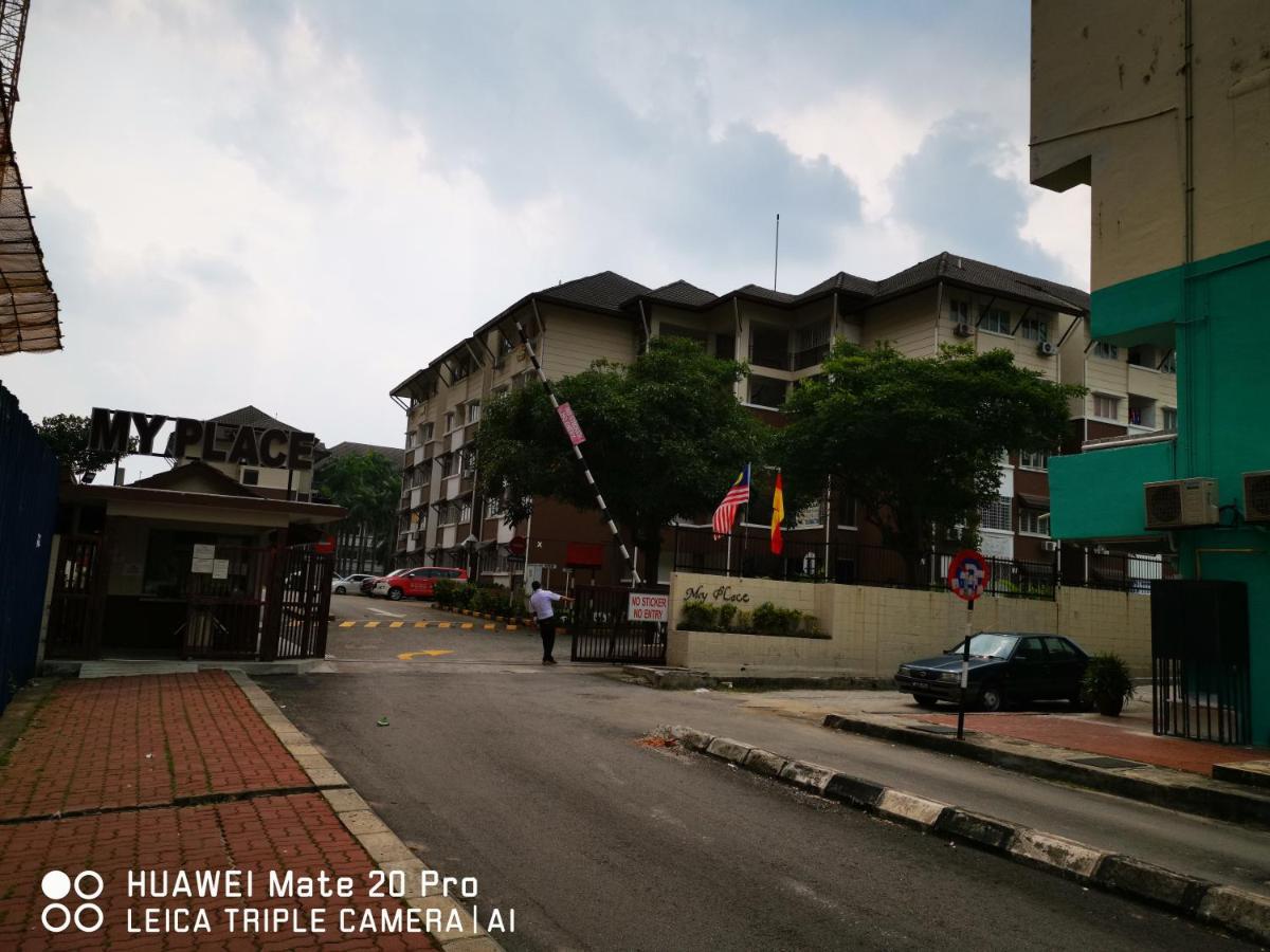 My Place Apartment Subang Jaya Luaran gambar