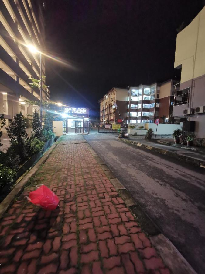 My Place Apartment Subang Jaya Luaran gambar